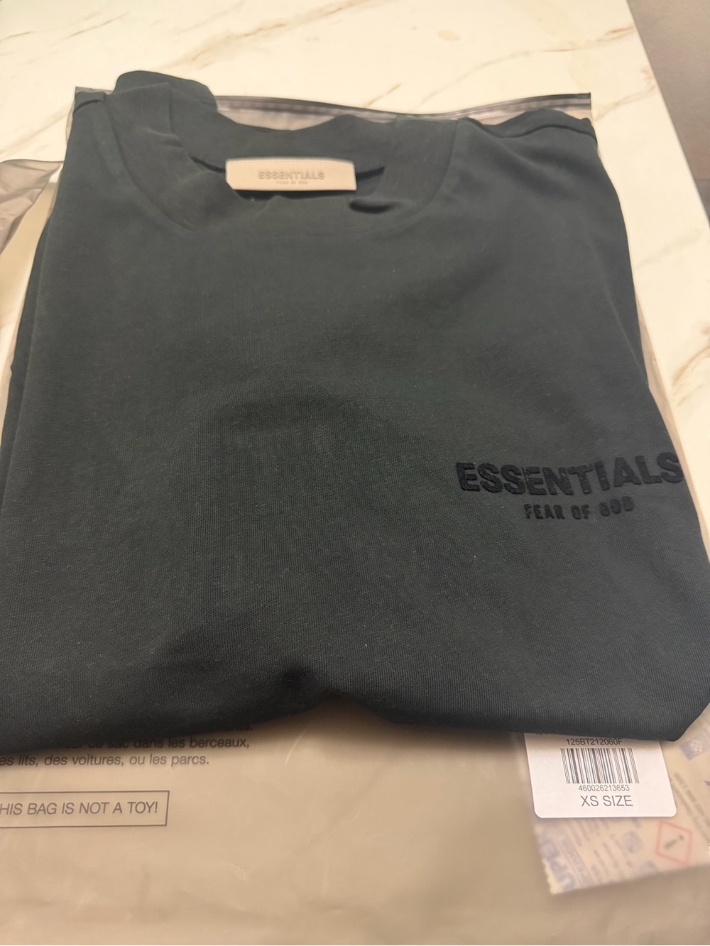 Essentials Fear of God Black Embroidered Logo Crewneck short sleeve Tshirt